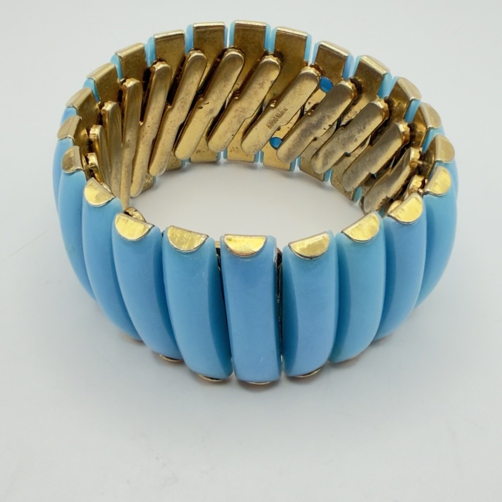 Vtg Midcentury Turquoise Lucite Gold Tone Accordion Expansion Cuff Bracelet